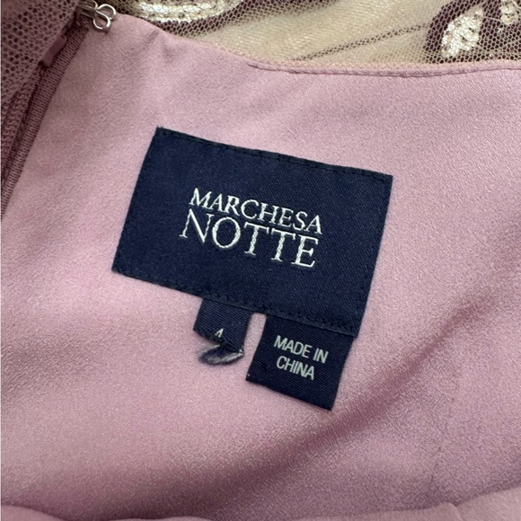 Marchesa Notte Lotus Sequin Tulle Sheath Dress In Purple Mauve Size 4 - Picture 9 of 9